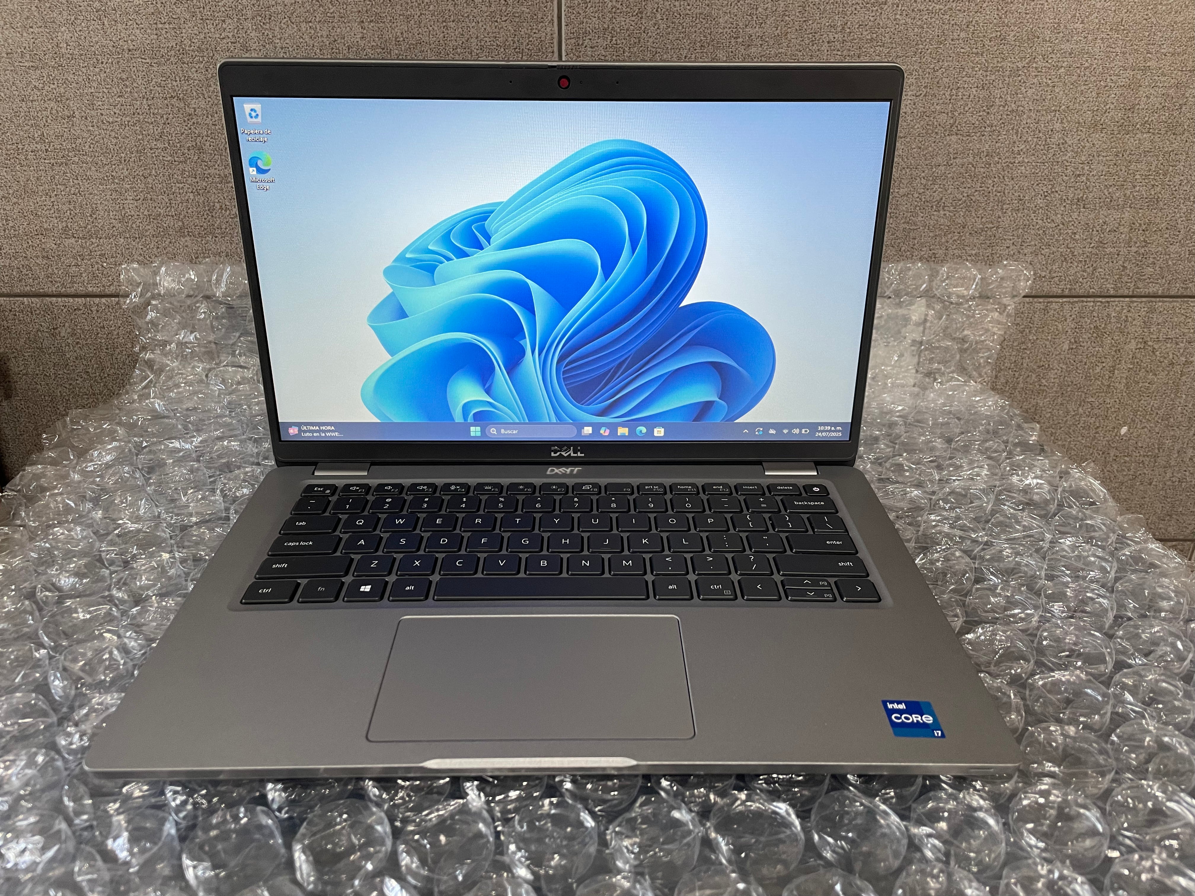 DELL Latitude 5420 Core i7 11va Gen. RAM 16GB NVMe 256GB Intel Iris Xe Graphics